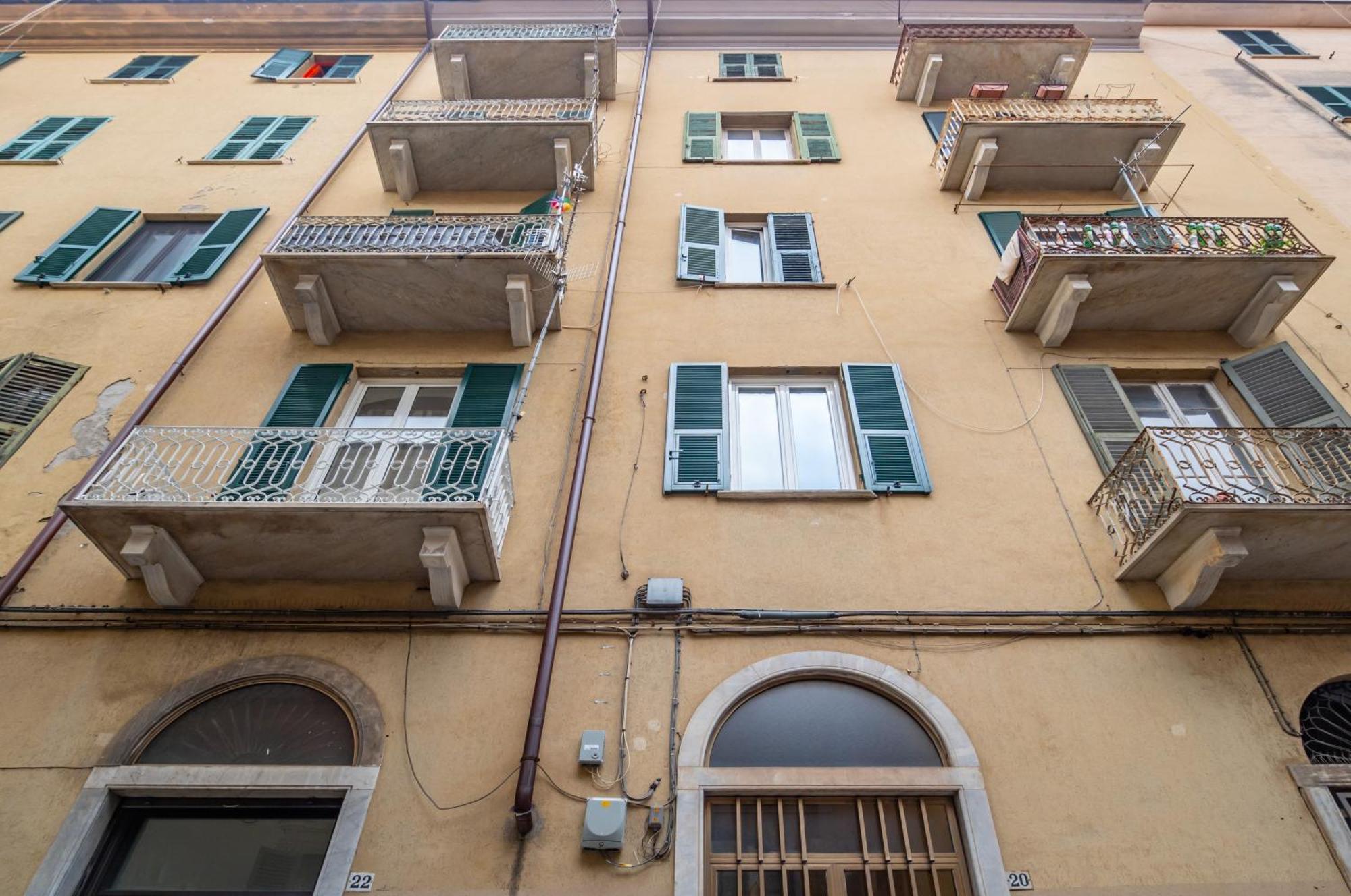 Castello San Giorgio & Railway Station Lovely Flat La Spezia Ngoại thất bức ảnh